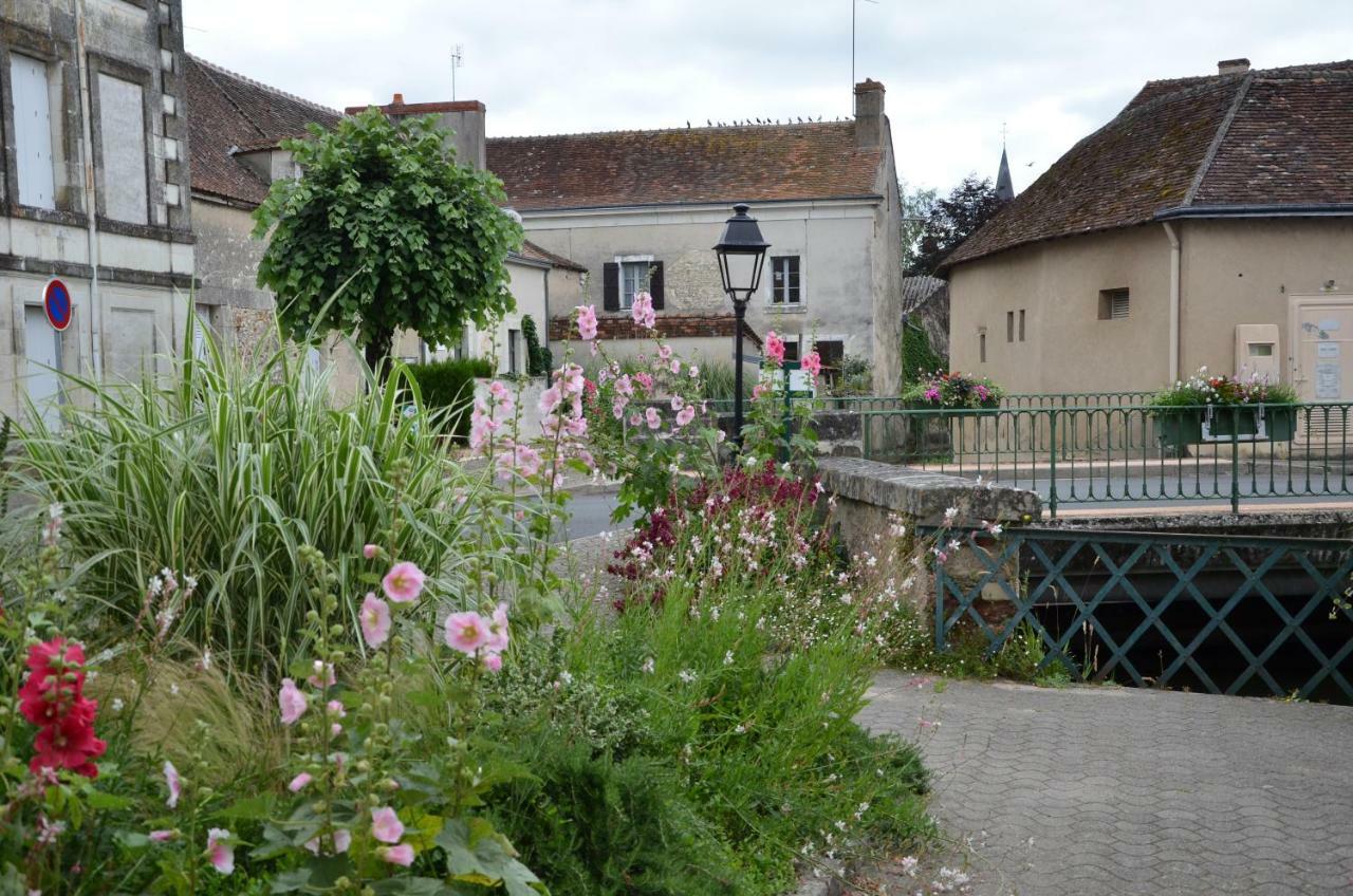 Gite Le Moulin Mezieres-en-Brenne Eksteriør billede